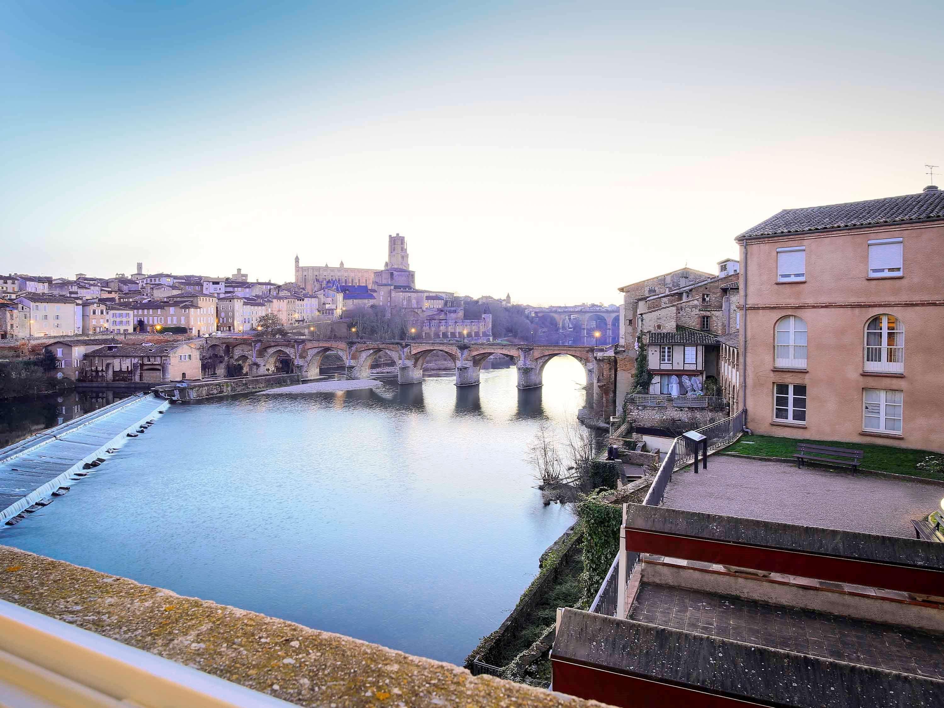 Mercure Bastides 4*