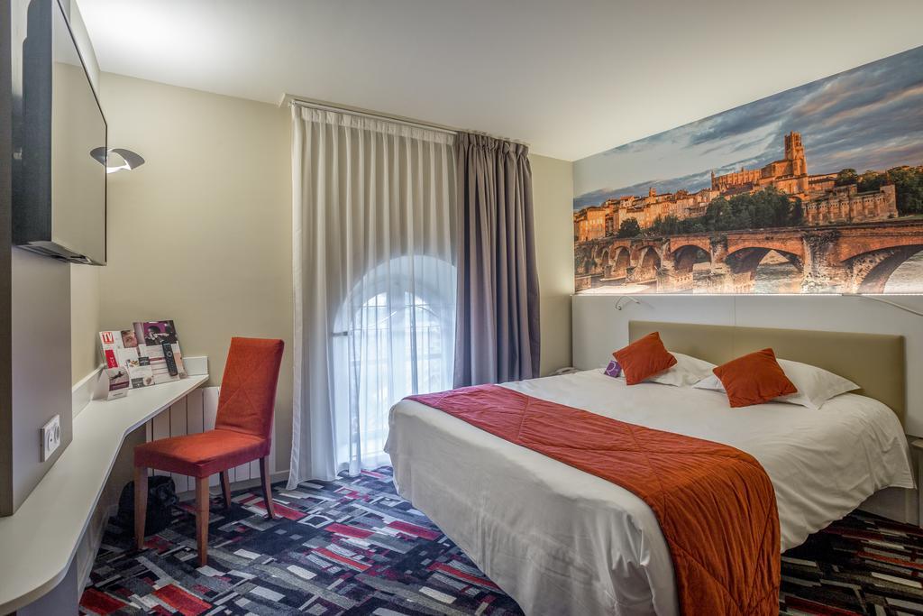 Hotel Mercure Bastides
